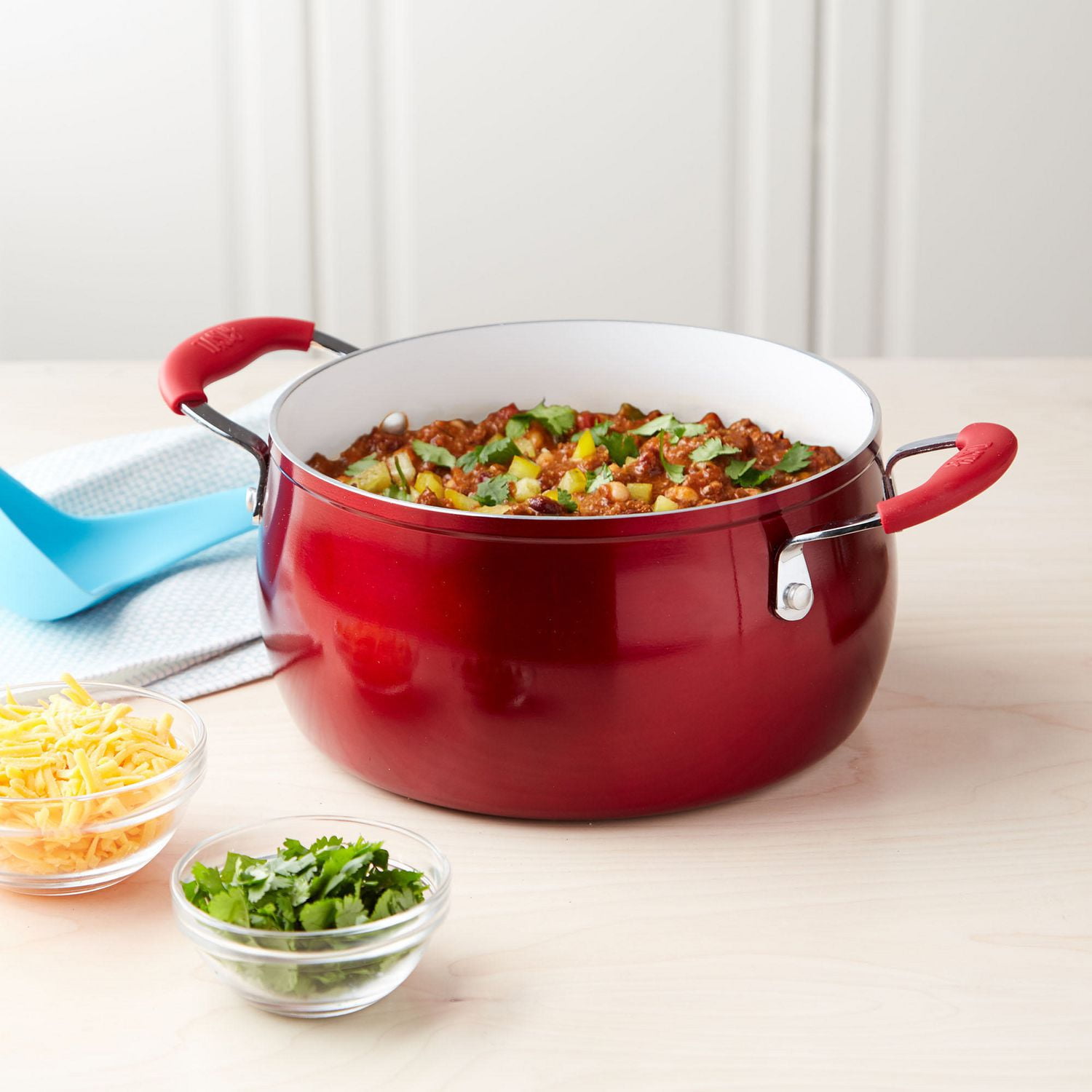 Tasty 5Qt Dutch Oven with Lid Titanium Ceramic NonStick,Red