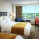 müvExperiences Forfait Hôtel de Charme au Marriott Gateway on the Falls - Niagara à Niagara Falls, ON – image 4 sur 5