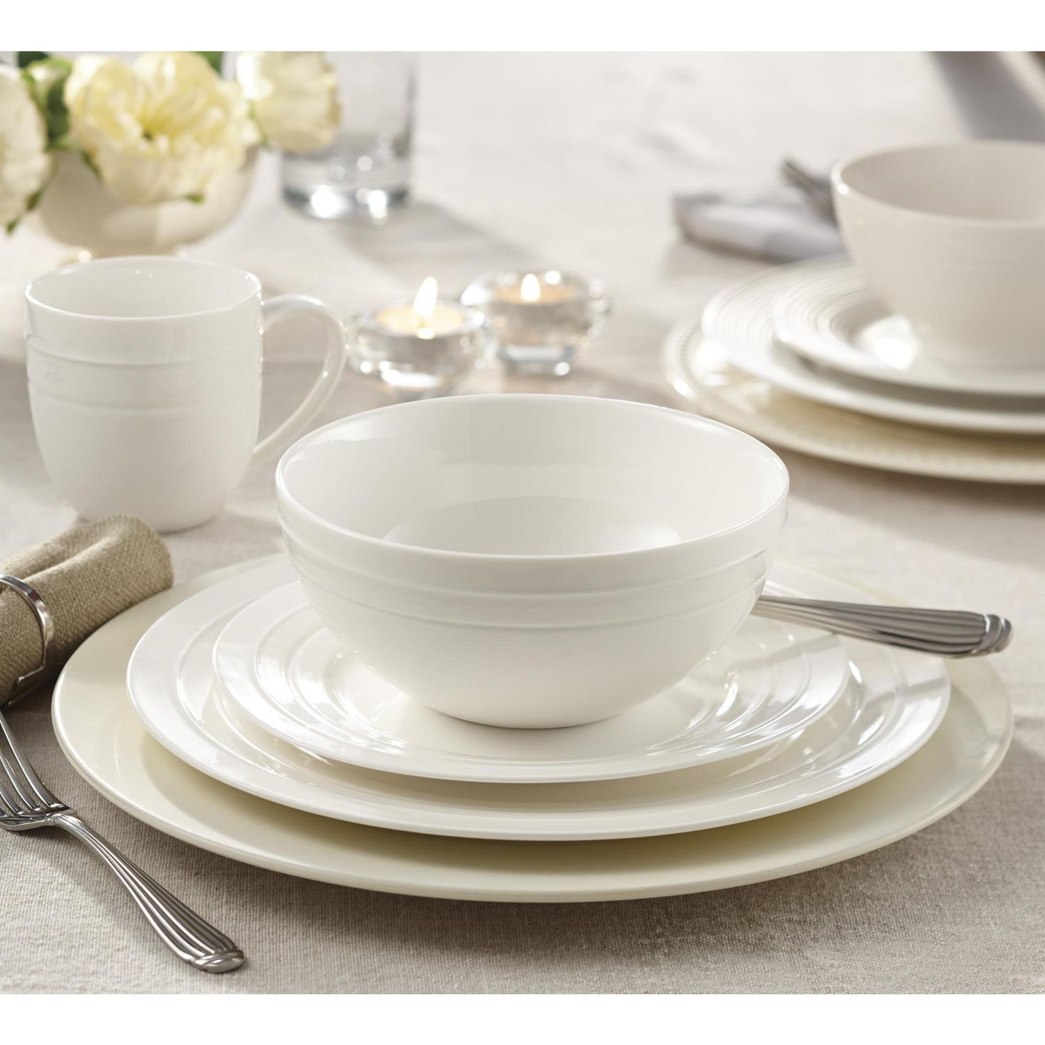 Embossed Round Rim Circa 16PC Dinnerset 