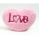 Oreiller doux pour la saint valentin en forme de coeur avec écriture « Love », 20 po – image 1 sur 1