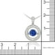 Collier dansant Pure à saphir bleu synthétique d'1 carat PBT en forme de cercle entouré de corindons blancs monté dans de l’argent sterling 925 - 5,25 mm – image 2 sur 3