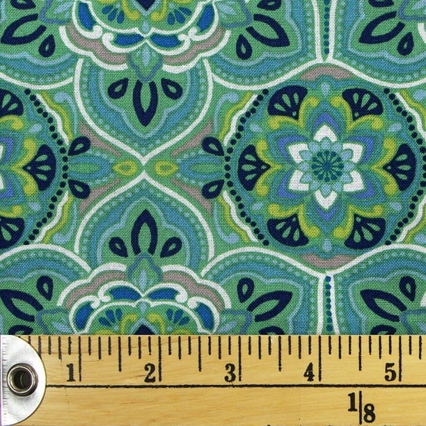 Tissu au mètre en coton Fabric Creations à motif de médaillon en vert