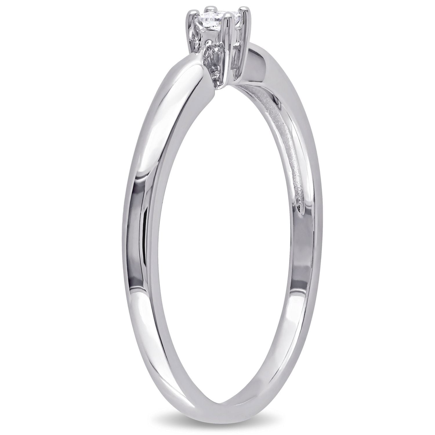 Bague solitaire Miabella avec diamant de coupe princesse en argent sterling