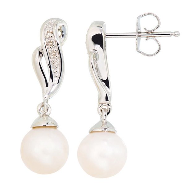 Collection Simply Pearl-Boucles d'oreilles d'argent de perle d'eau douce, 7mm avec diamant   .018ct