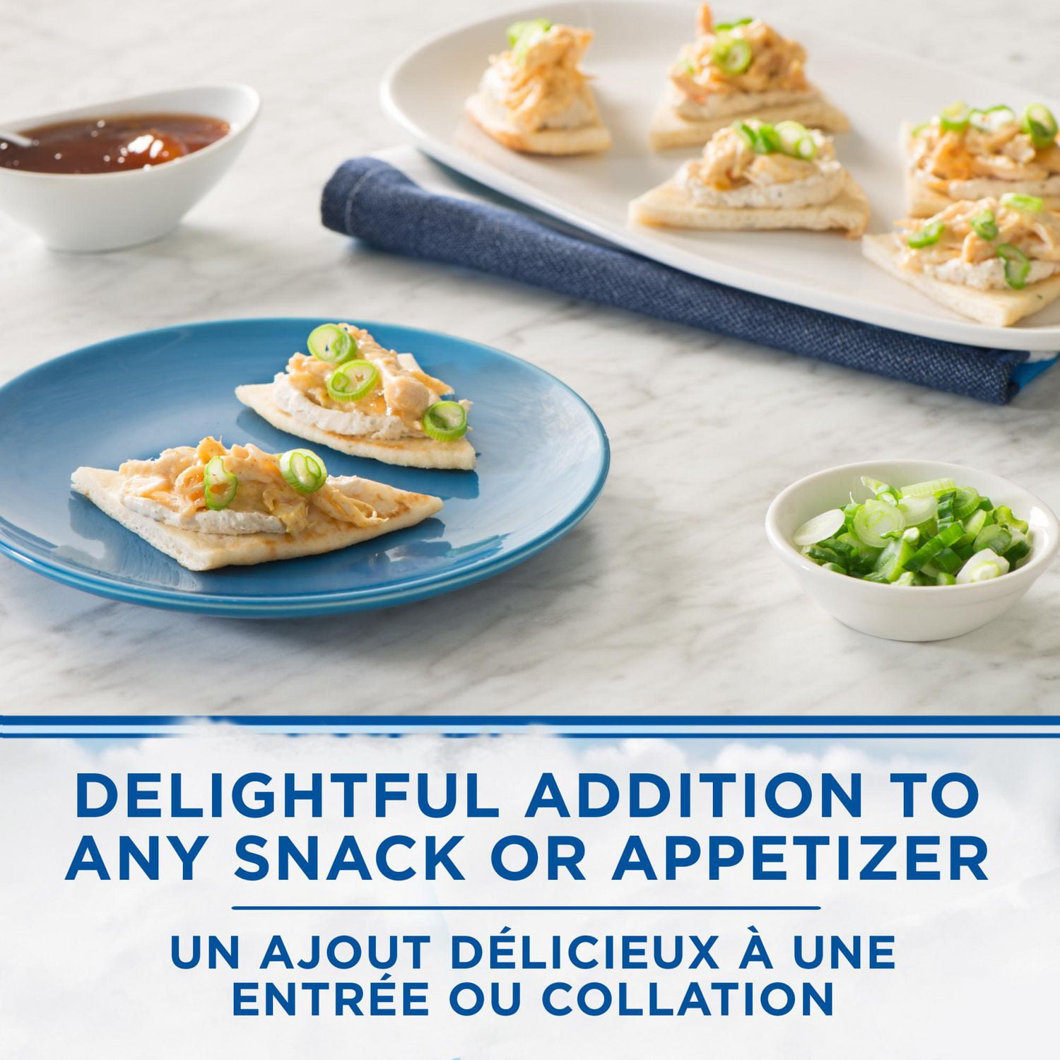 Philadelphia Whipped Cracked Pepper & Garlic Cream Cheese Product, 227g