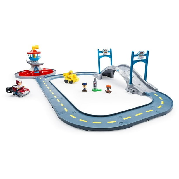 Circuit Pat'Patrouille et sa ferme Roll Patrol - Jeux et jouets Spin Master  - Avenue des Jeux