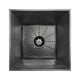 Everleaf – Jardinière carrée en caoutchouc recyclé noir, forme allongée en V, 71 cm – image 4 sur 5