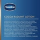 Lotion corporelle Vaseline Intensive Care™ Cocoa Radiant 48H hydratation + lipides ultra-hydratants 600ml Lotion corporelle – image 8 sur 9