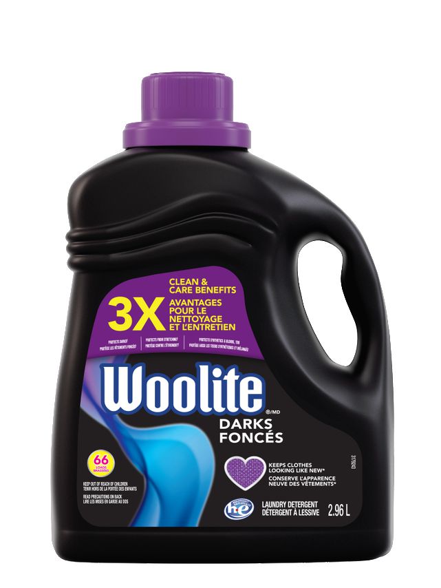 Woolite Darks Laundry Detergent 2.96L - Clothes looking like new 1 count,  2.96L / 66 Loads 