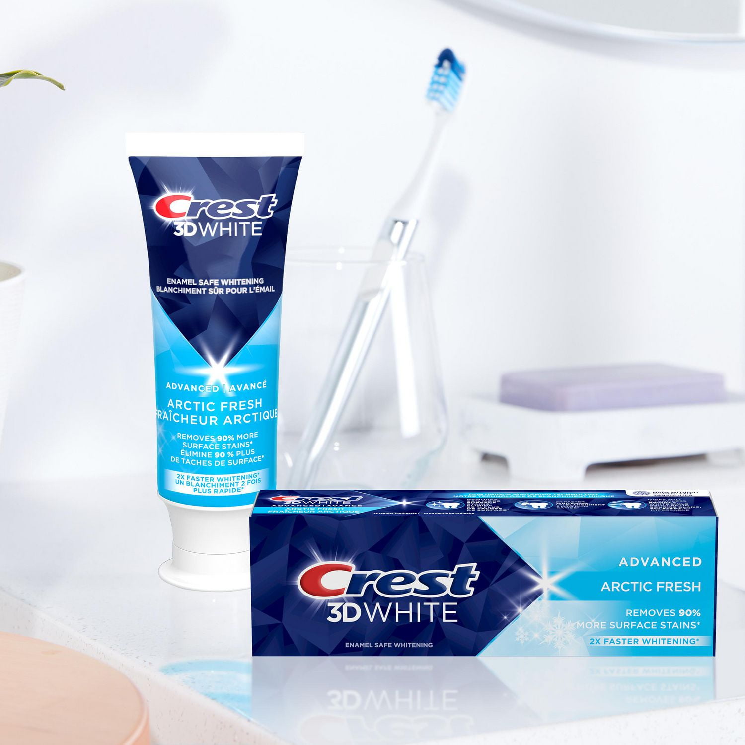 Crest 3D White Advanced, Whitening Toothpaste Arctic Fresh, 70 mL