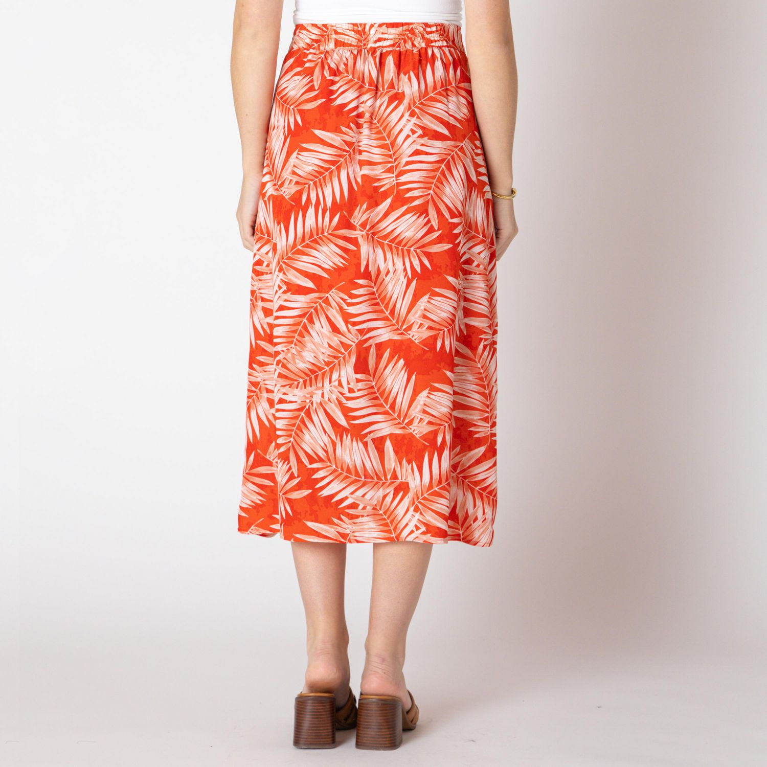 Devoted Flowy lightweight calf length skirt
