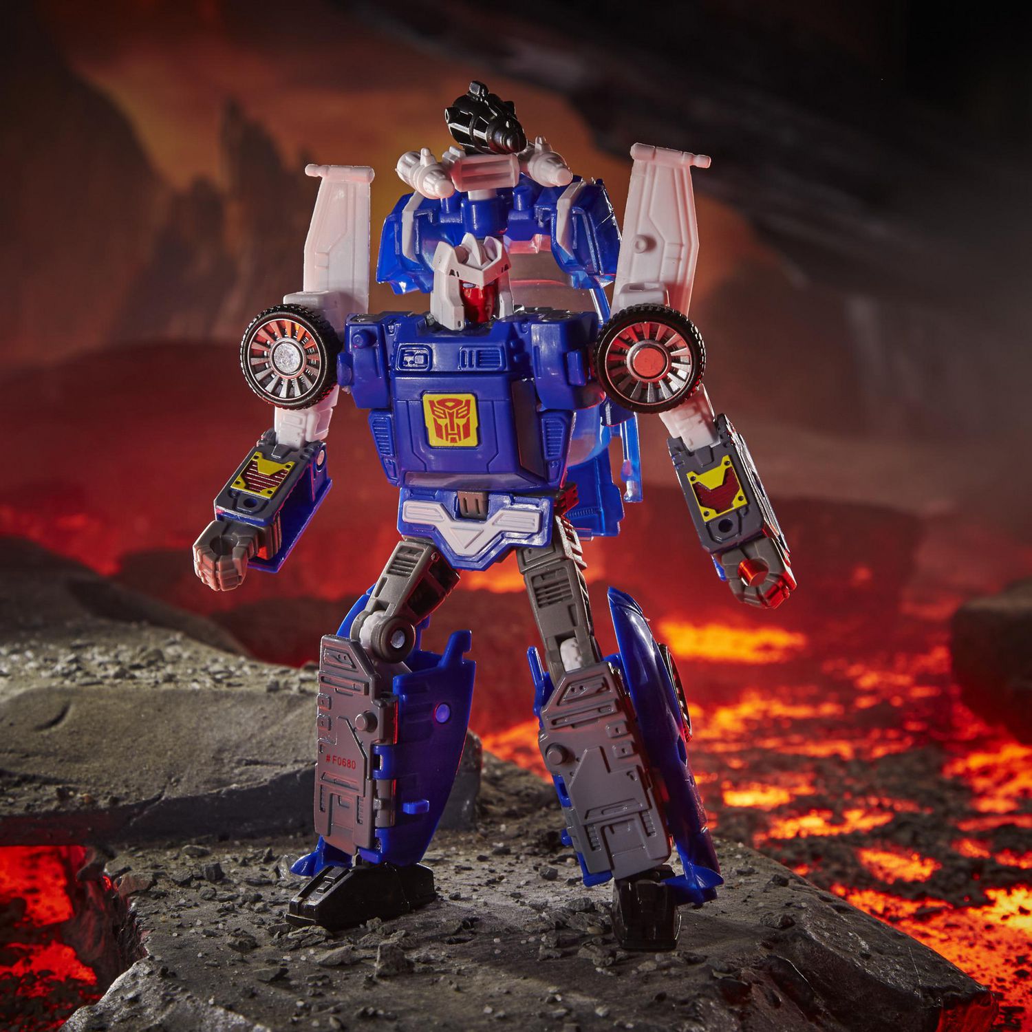 Transformers Toys Generations War for Cybertron: Kingdom Deluxe