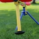 ACTIVPLAY Bascule pivotante rouge, jaune et bleue, scie pour enfants, cadre en acier avec revêtement en poudre résistant à la rouille, poignées de sécurité faciles à saisir – image 5 sur 9