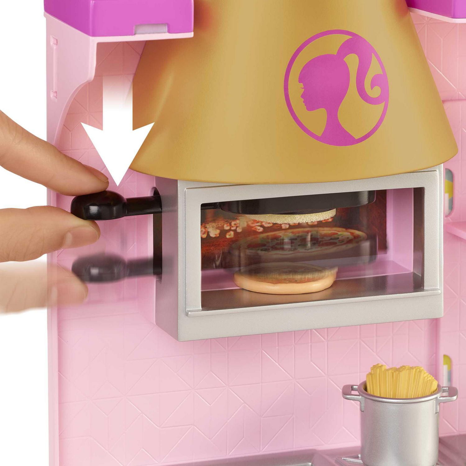 Barbie Doll & Playset, Cook 'n Grill Restaurant with Pizza Oven & 30+  Pieces Including Furniture & Kitchen Accessories