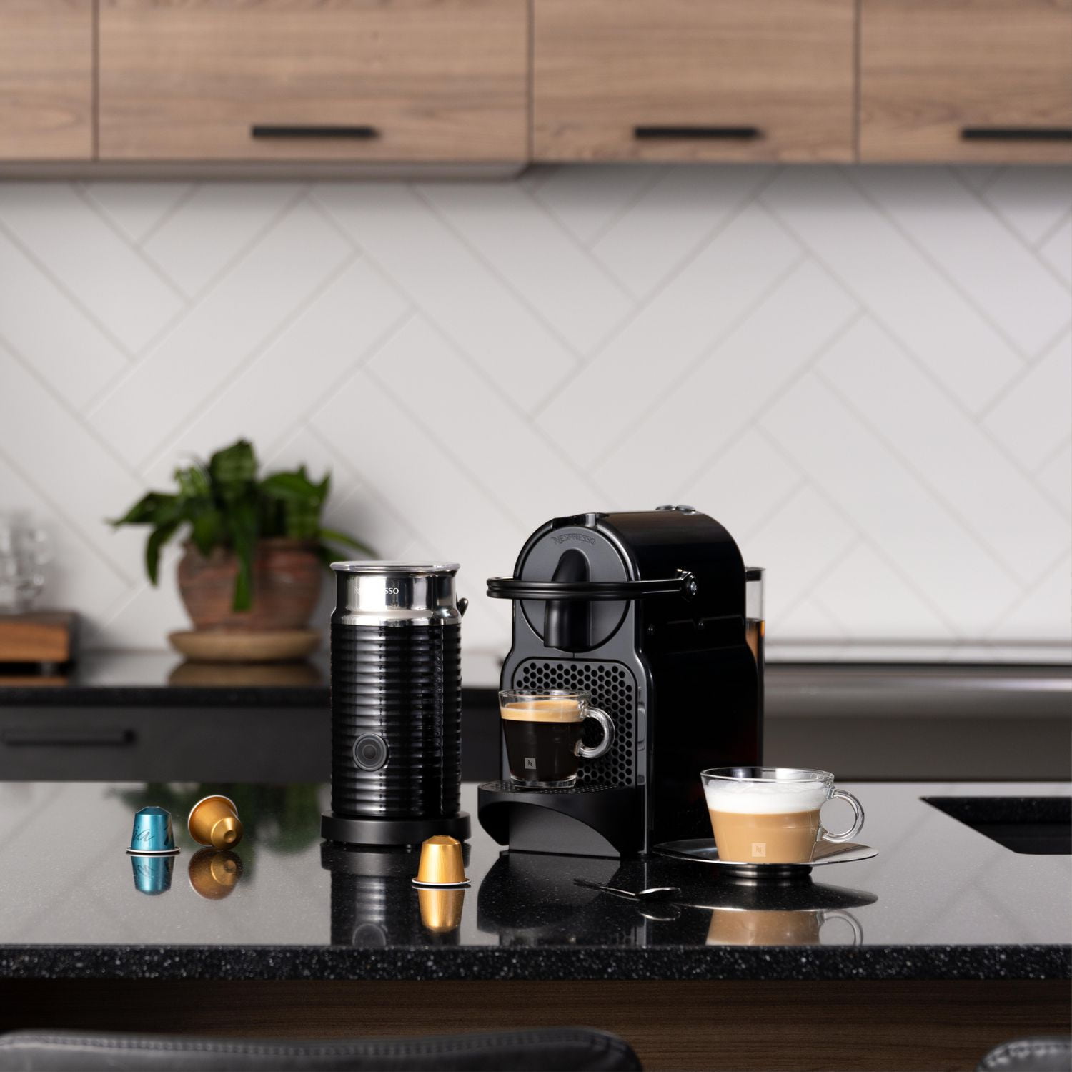 Nespresso Inissia Espresso Machine by De Longhi with Aeroccino