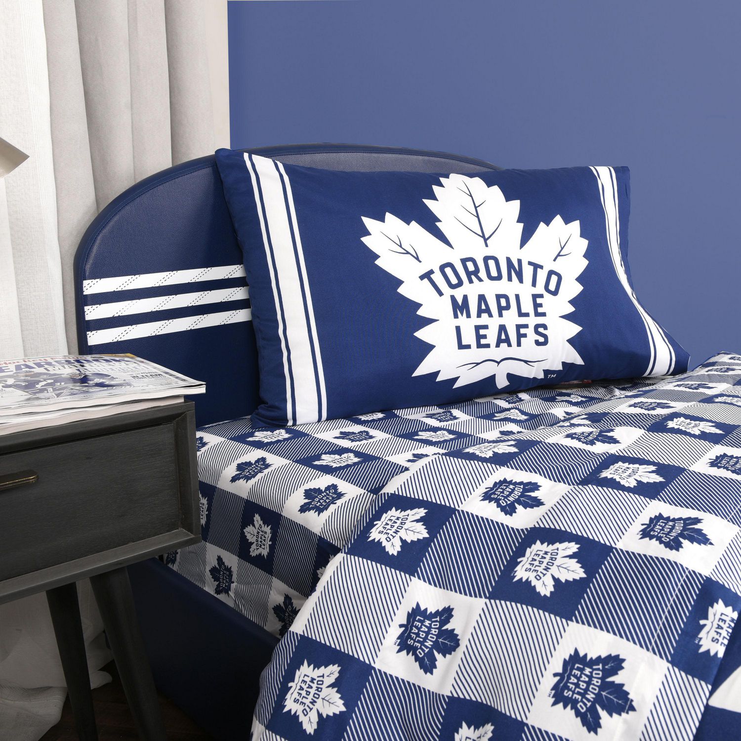 Nhl 4 Piece Twin Bedding Set Toronto Maple Leafs Bed In A Bag