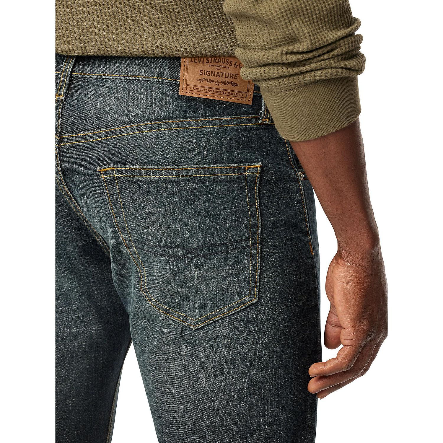 Levi Strauss Signature™ Men’s Bootcut Jeans