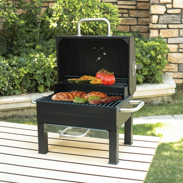 Le barbecue au charbon de bois portatif de première qualité de Expert Grill,  CBT2042W-C 262SqIn superficie de cuisson 