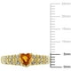 Bague en cœur Tangelo avec saphirs 0,63 ct PBT et accents de diamants en or jaune 10 k – image 2 sur 4