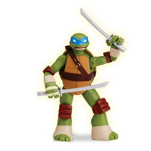 Teenage Mutant Ninja Turtles - 5” Basic Action Figure - Battle Shell Leo™