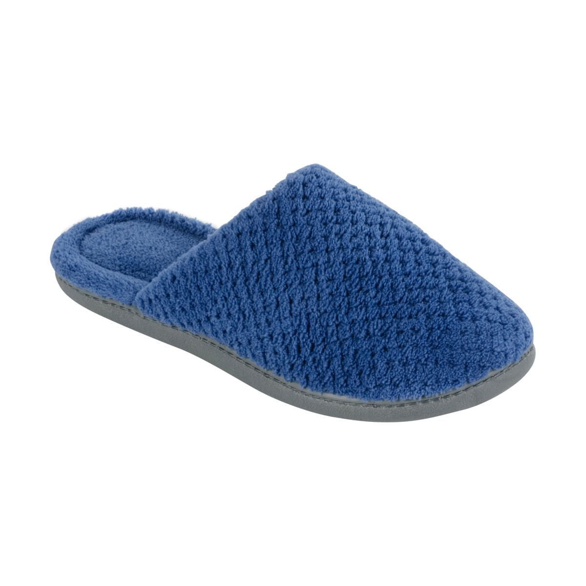 isotoner women's microterry clog