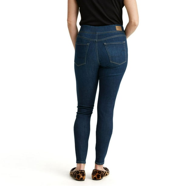 Signature by Levi Strauss & Co.™ Women's Simply Stretch Shaping Pull-On  Super Skinny Jeans 