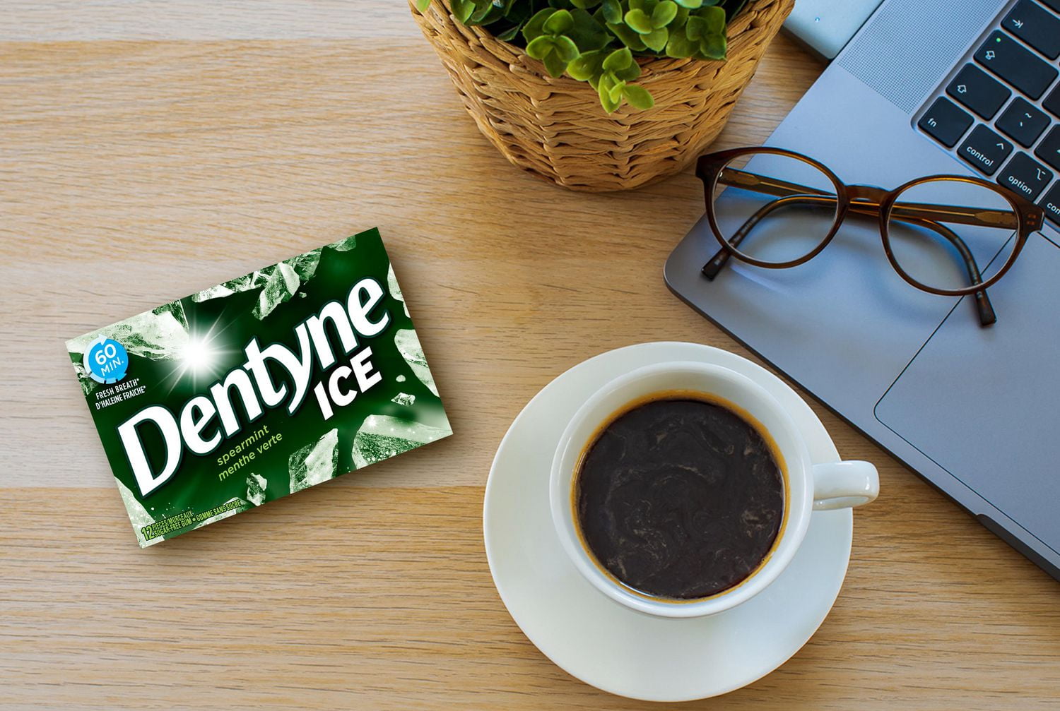 Dentyne Ice, Spearmint Sugarfree Gum Pack, 12 Pieces, Dentyne Ice Spearmint: Fresh breath, 60 mins!