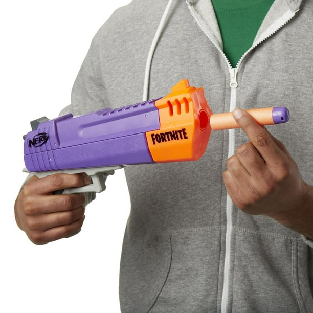 Nerf Sneaks new Fortnite, D&D (maybe) and Minecraft blasters to