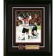Frameworth Sports Cadre photo Team Canada épinglette et plaque Sidney Crosby Bras levés 2010, 8 x 10 po – image 1 sur 1