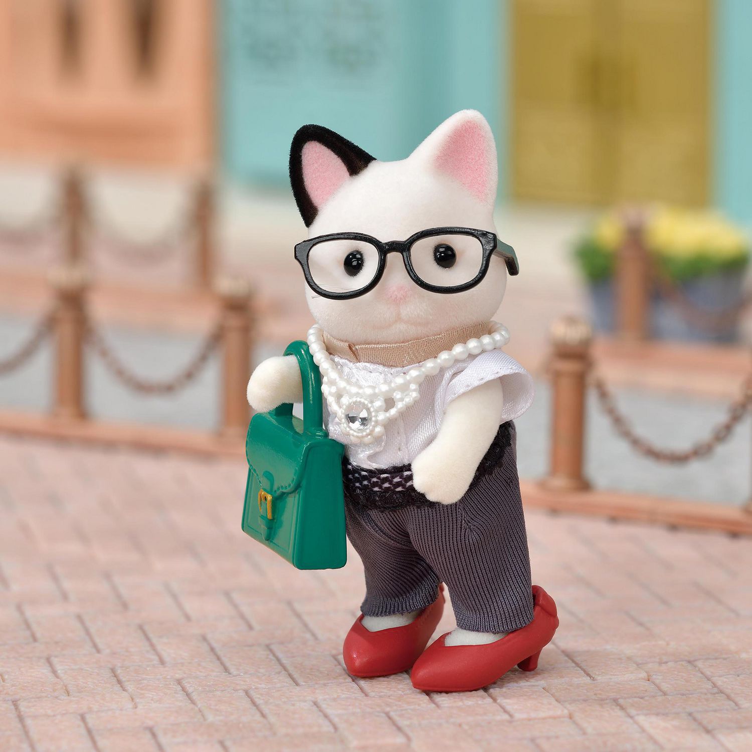 Calico Critters Fashion Playset Tuxedo Cat, Dollhouse Playset with