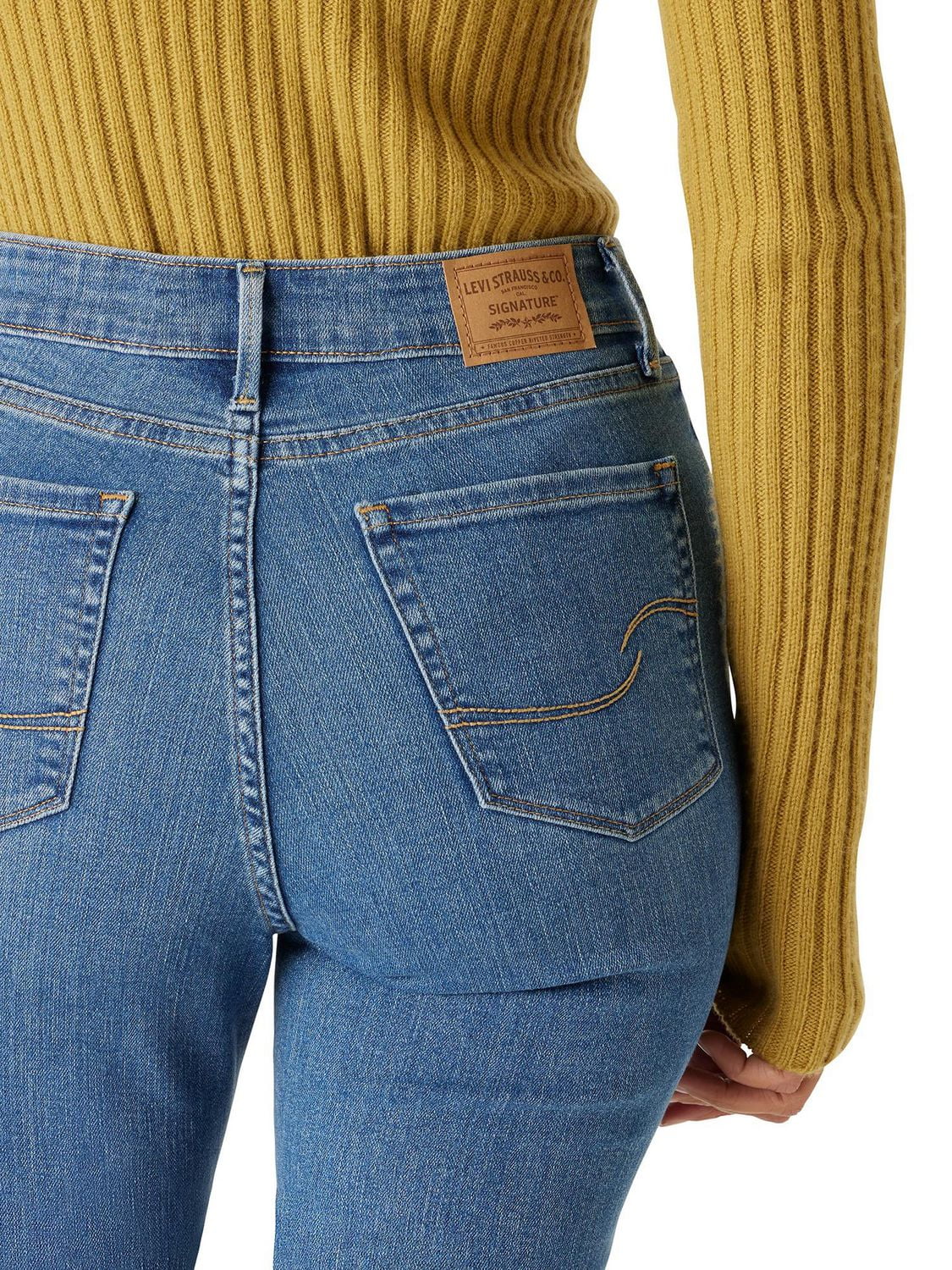 Levi Strauss Signature™ Women's High Rise Bootcut Jeans (Online only