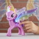 My Little Pony - Figurine Twilight Sparkle aux ailes irisées – image 5 sur 7