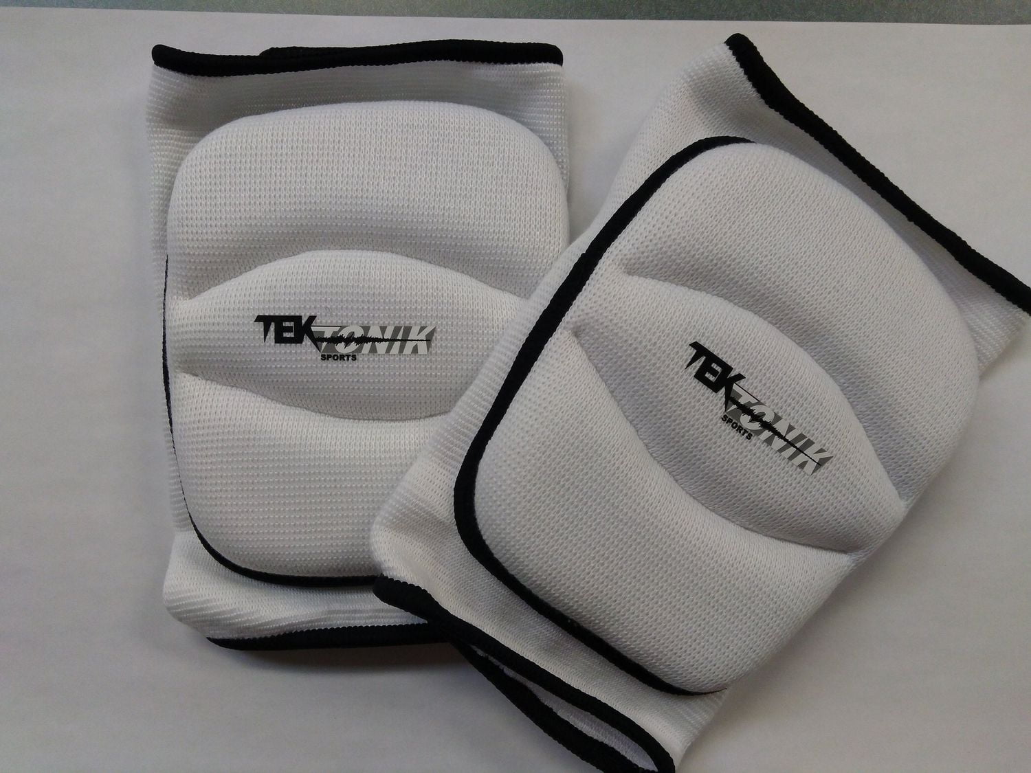 Tektonik Sports Volleyball Senior Knee Pad Walmart Canada