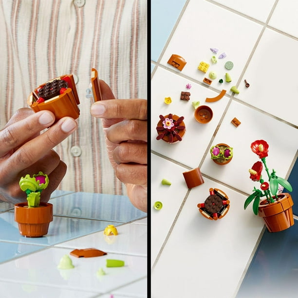 LEGO® Icons 10329 Les Plantes Miniatures