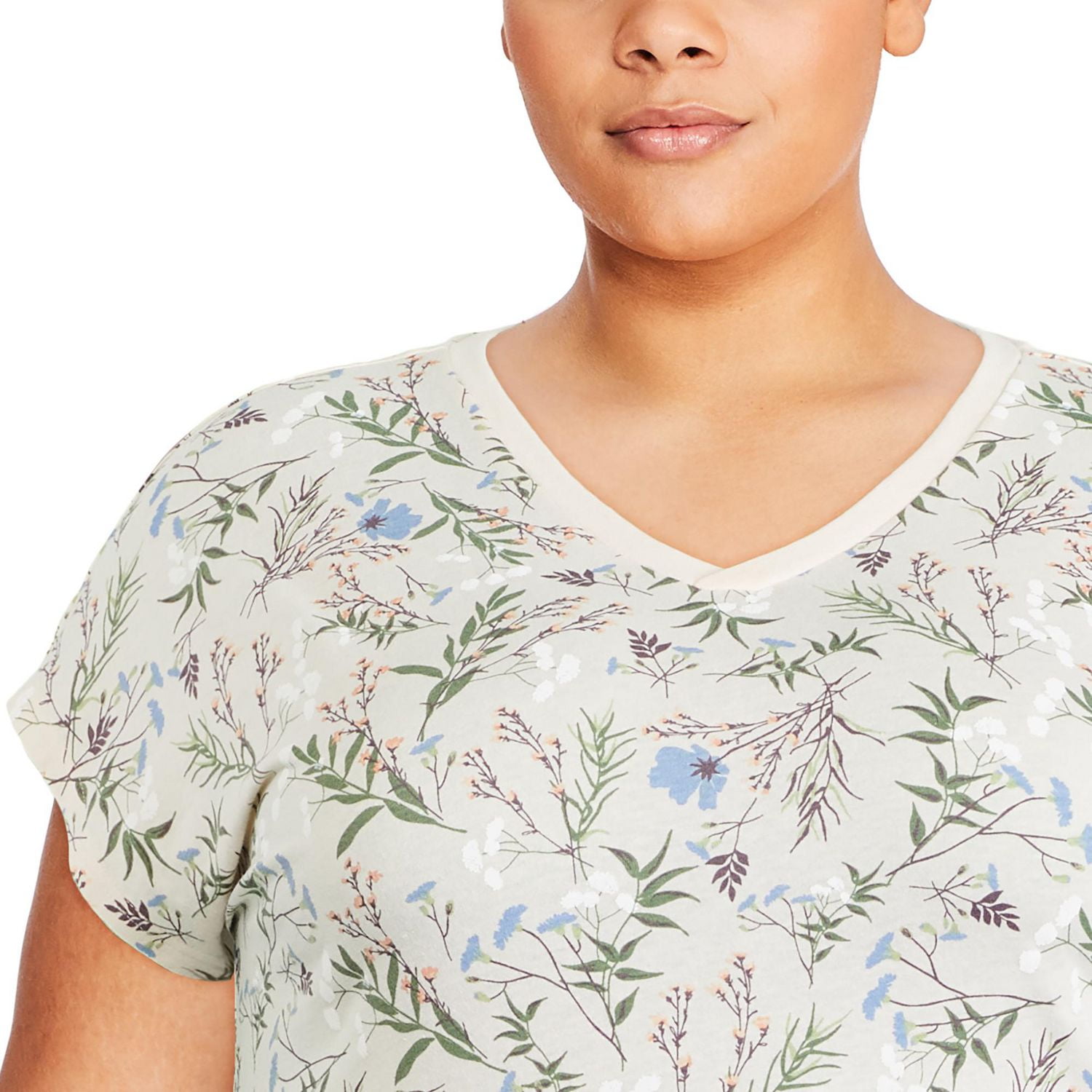 Chemise de nuit avec encolure en V George Plus pour femmes