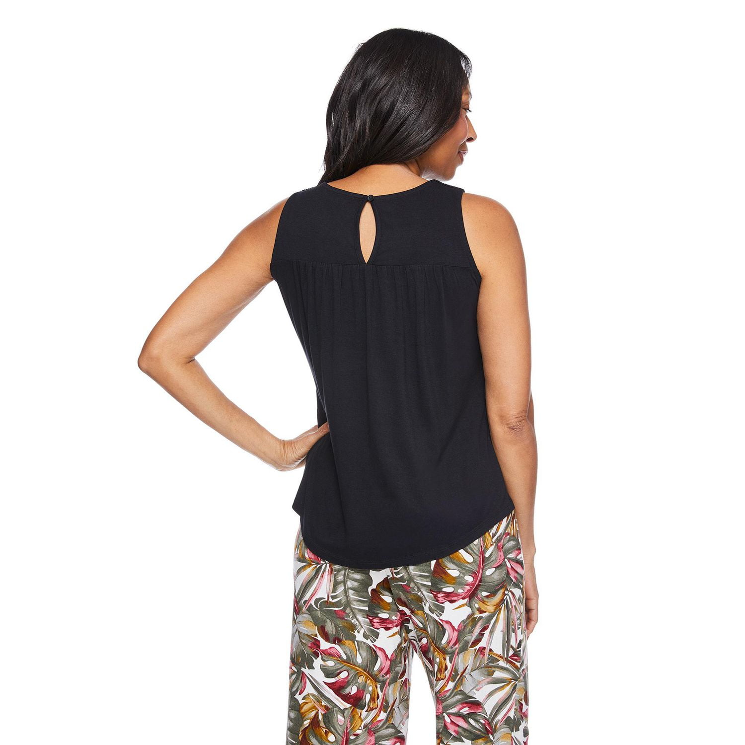 Iyla Women's Crochet Tank