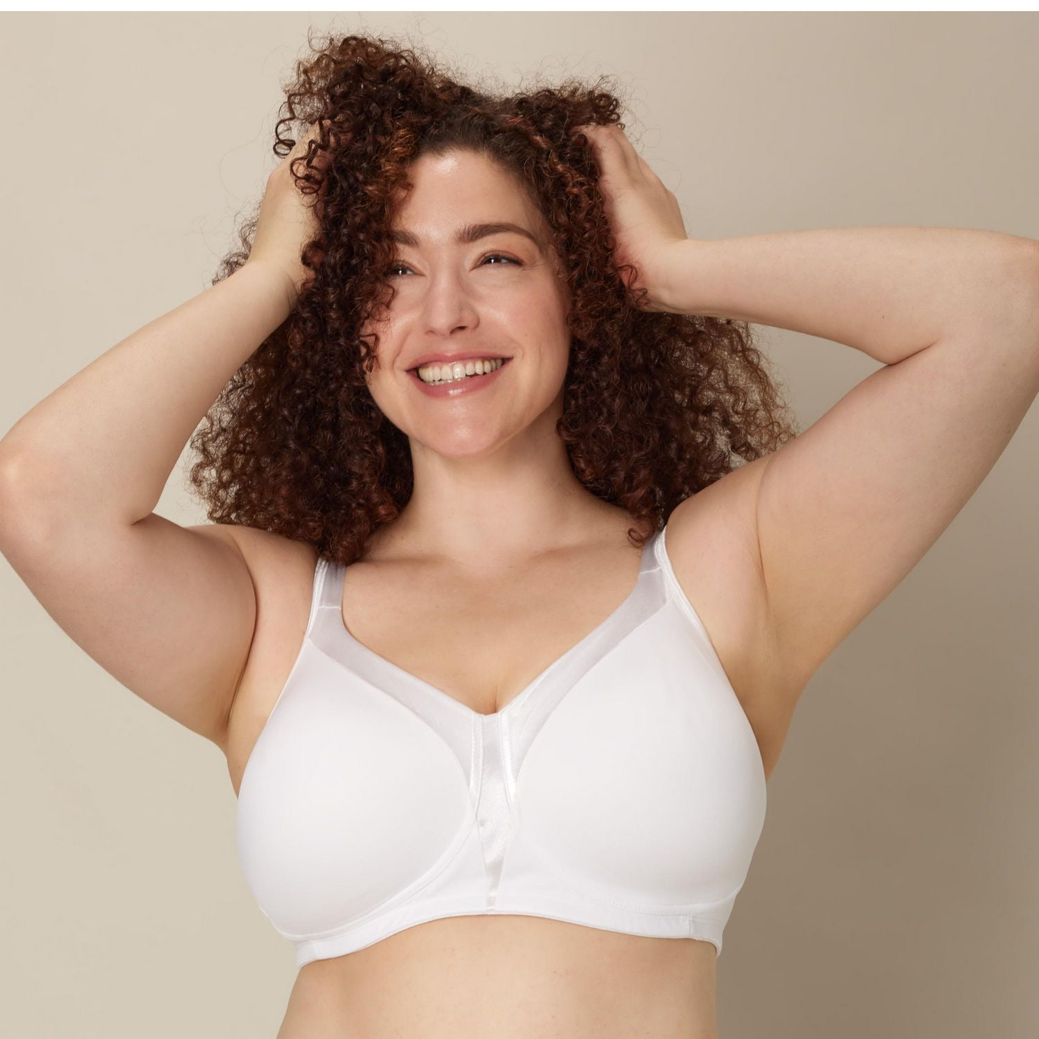 Soutien-gorge sans armature exceptionnellement lissant de Playtex 18 HeuresMD Taille 36B - 44DD