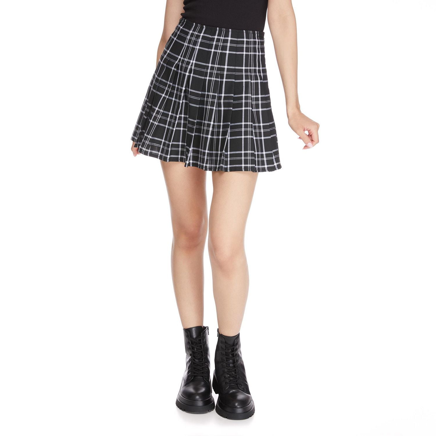 No Boundaries Women's Pleated Skirt