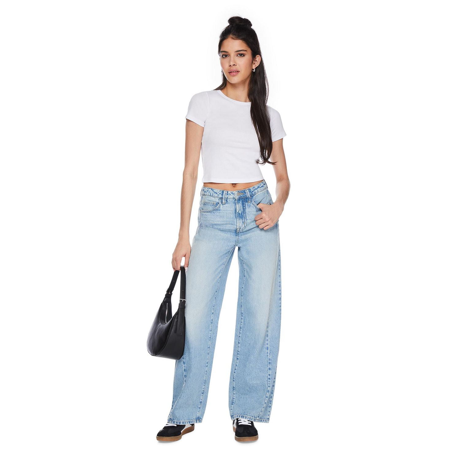 No Boundaries Women's Wide Leg Slouch Denim Jean