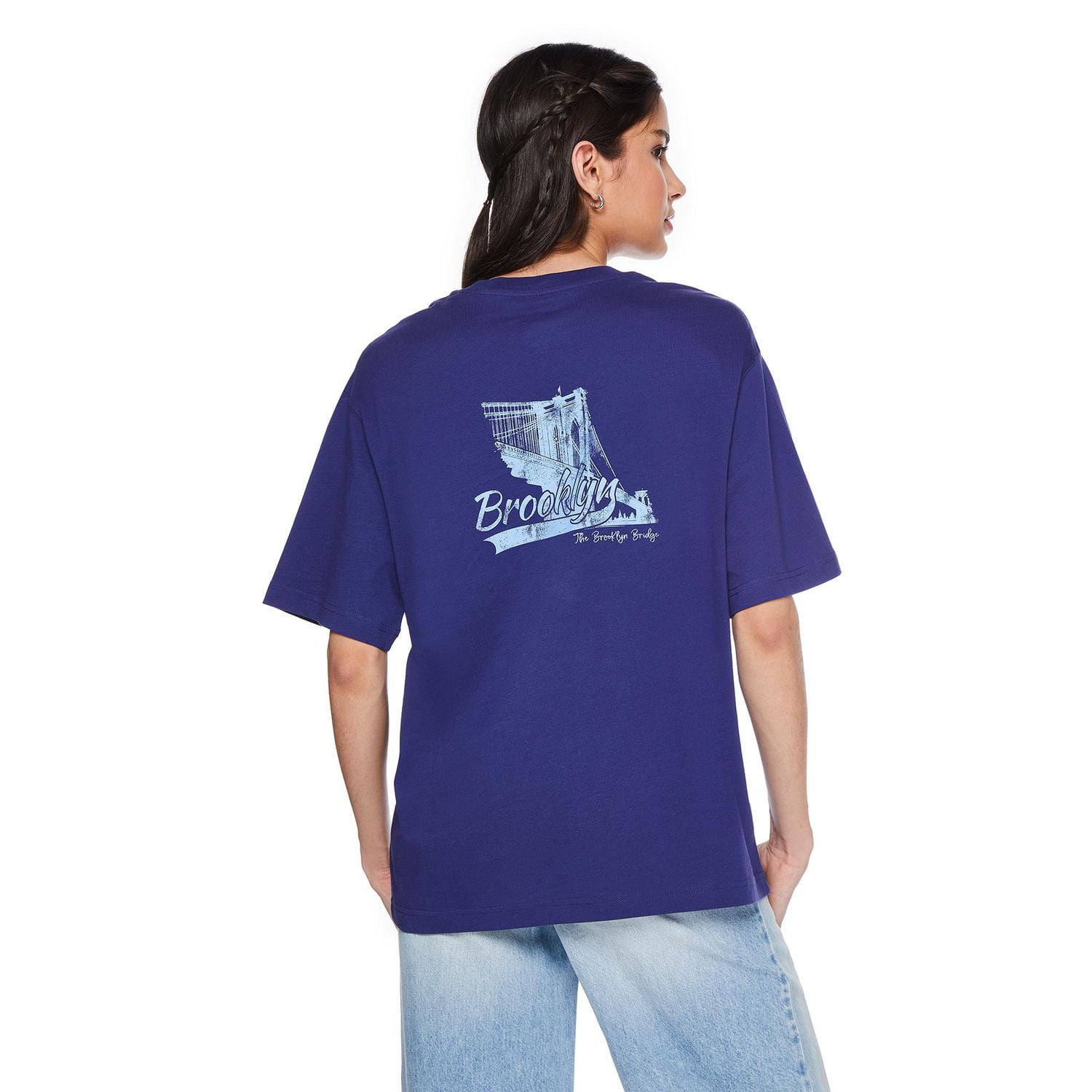 No Boundaries Women's Oversized Tee