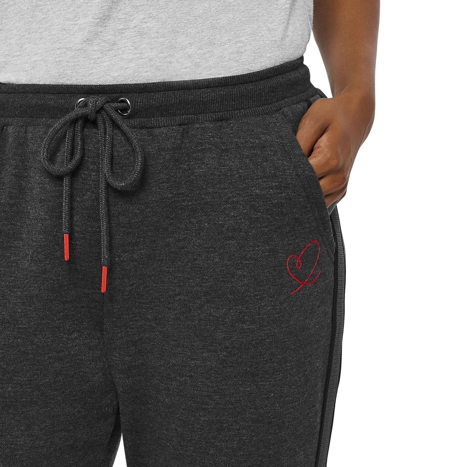 Love Ellen DeGeneres Women’s Fleece Joggers