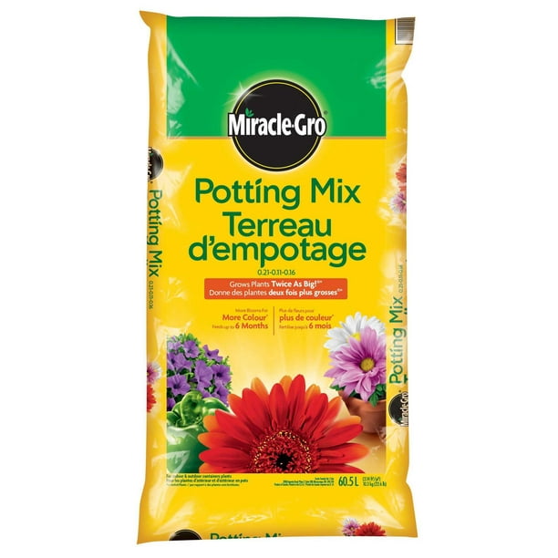 MiracleGro Potting Mix 60.5L Walmart.ca