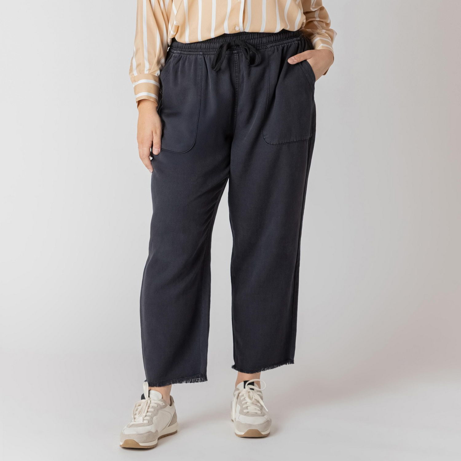 Devoted Taille Plus Femme Joggeurs à jambe large