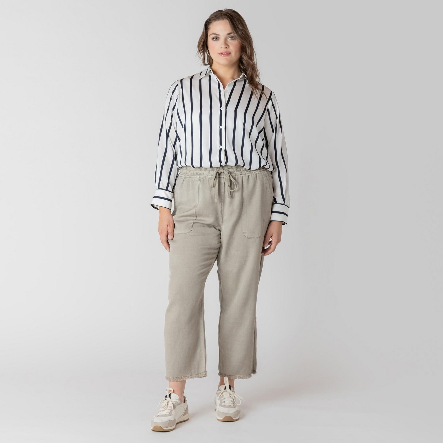 Devoted Taille Plus Femme Joggeurs à jambe large