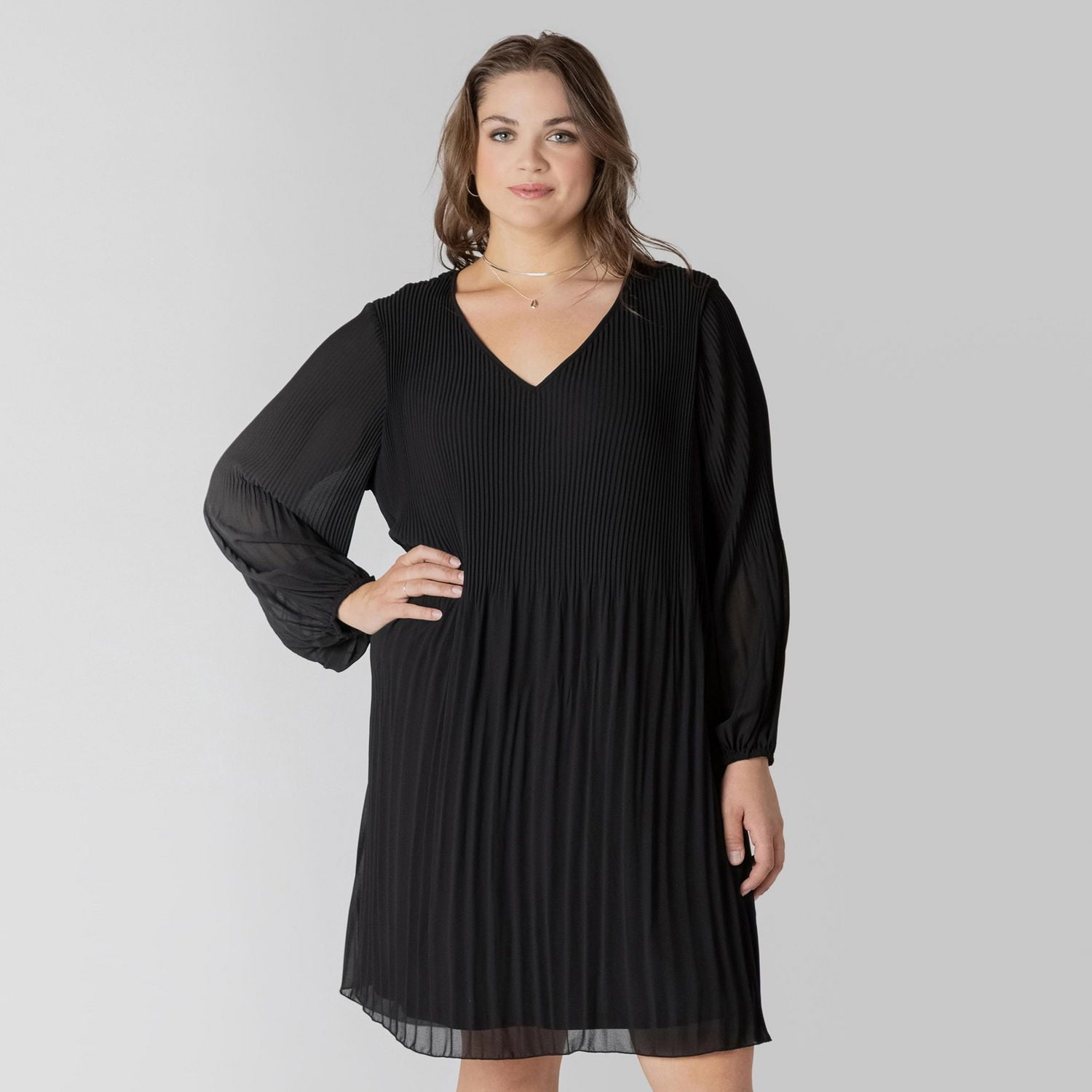 Devoted Taille Plus Femme Mini robe à manches longues et col V