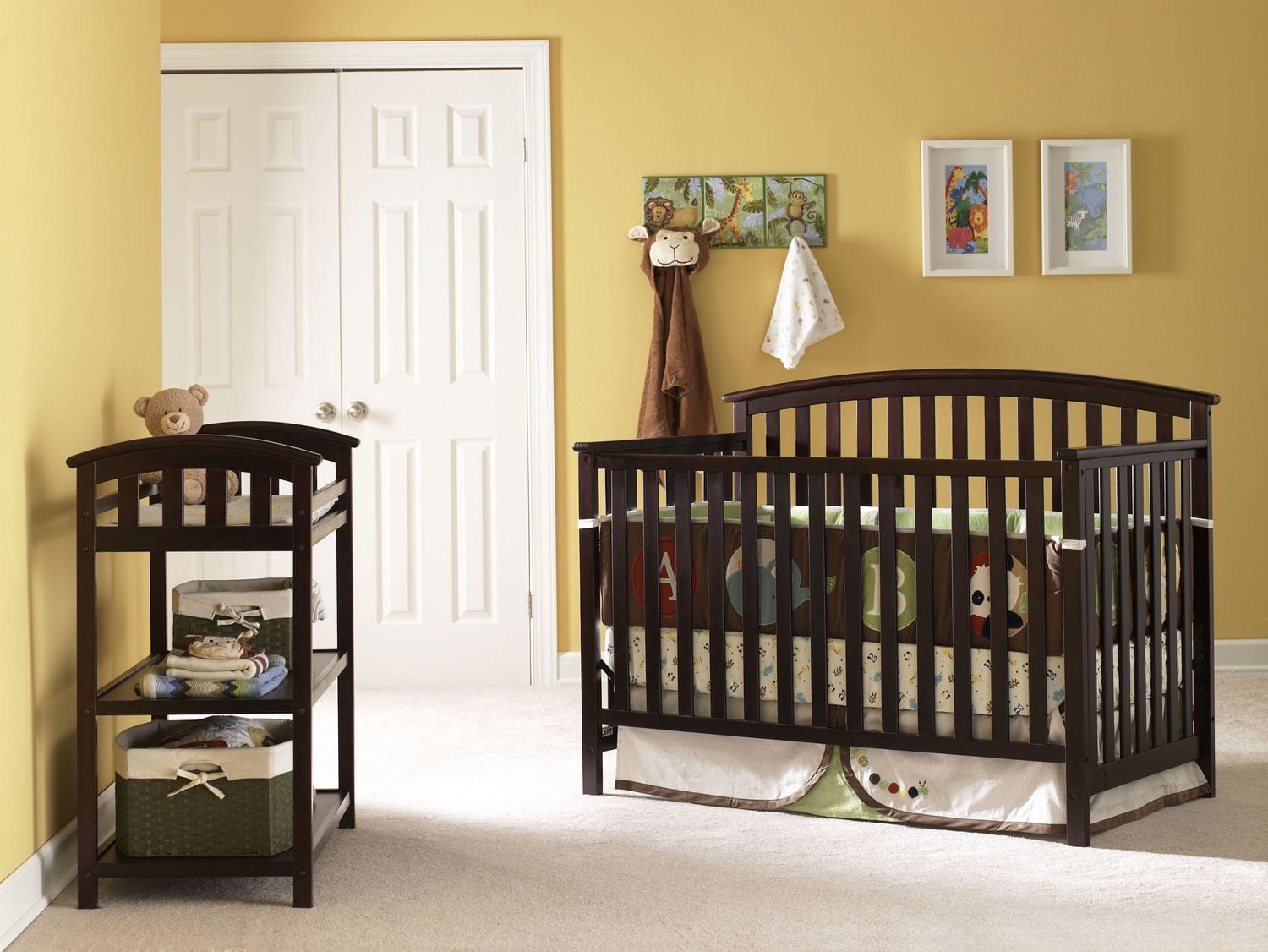 Graco 2025 freeport crib