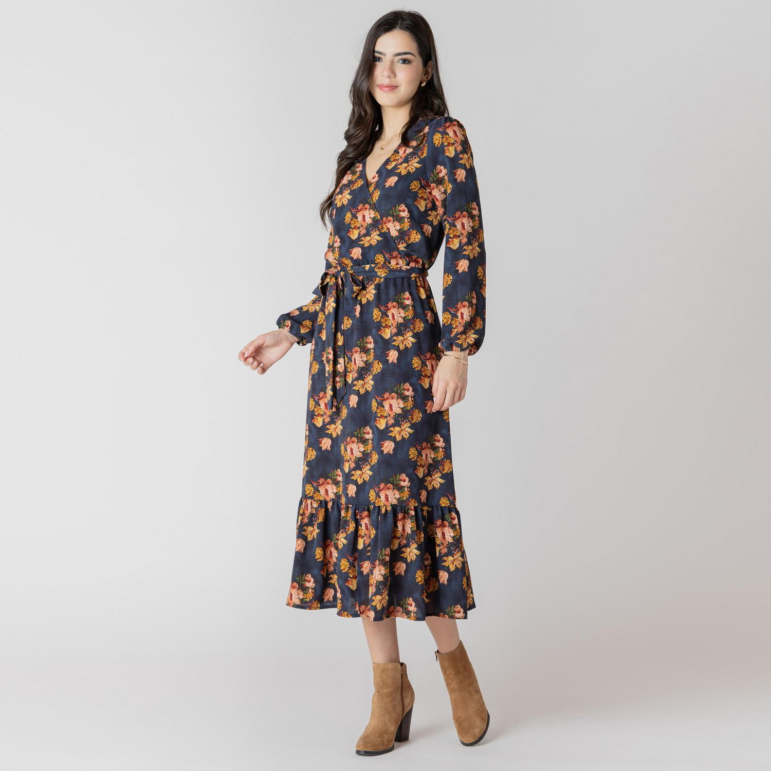 Devoted Long sleeve midi dress with feminine floral print