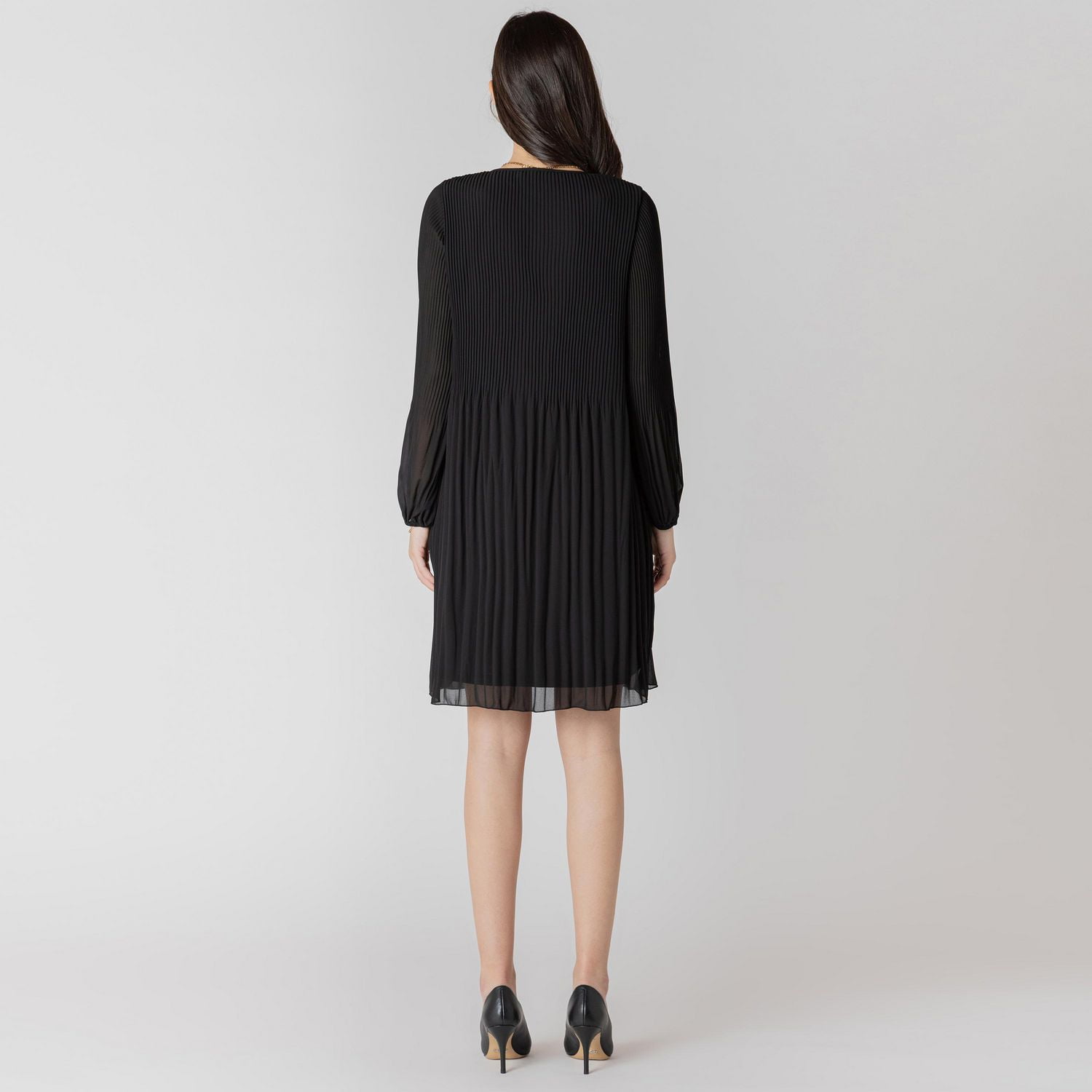 Devoted Mini robe à manches longues et col V