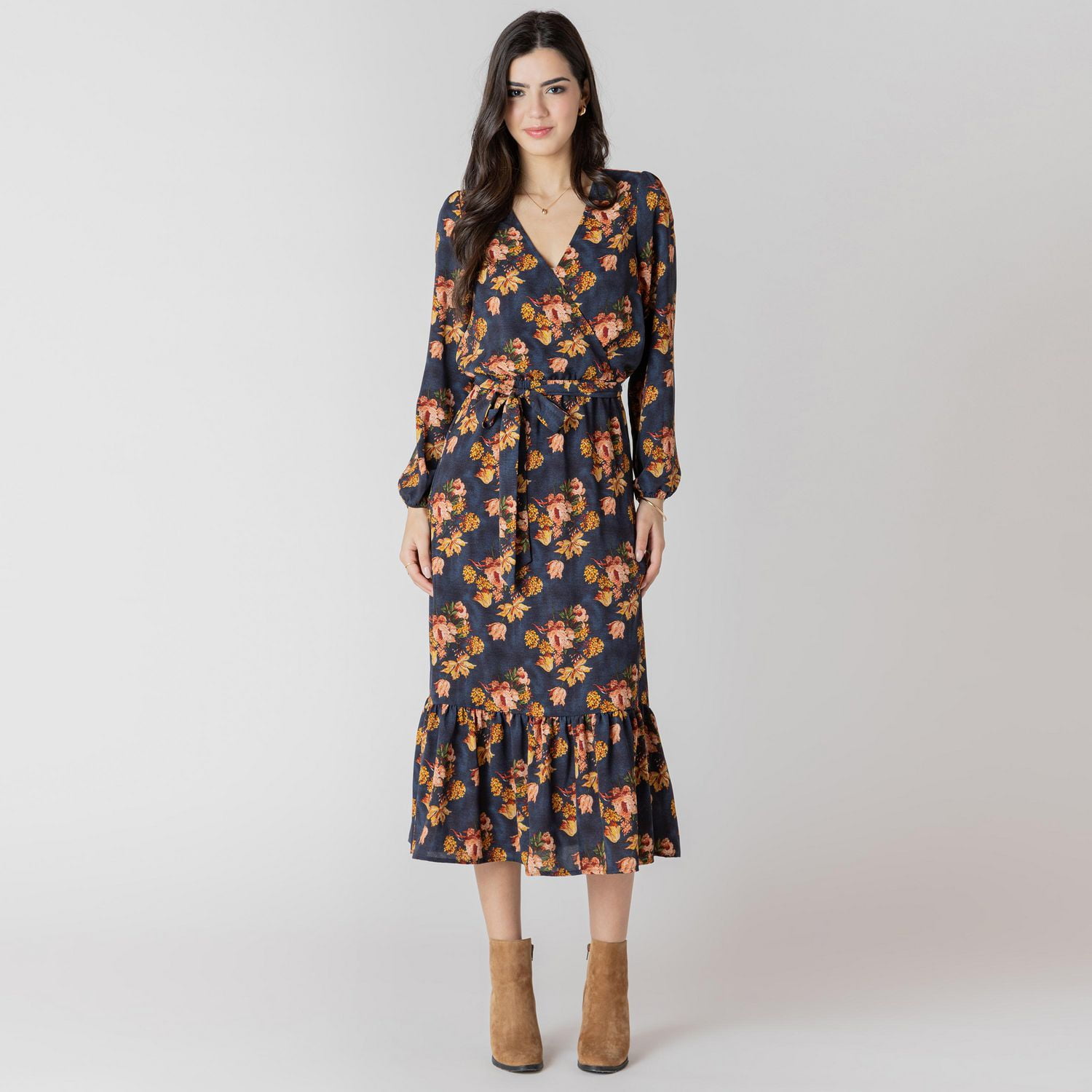Devoted Long sleeve midi dress with feminine floral print