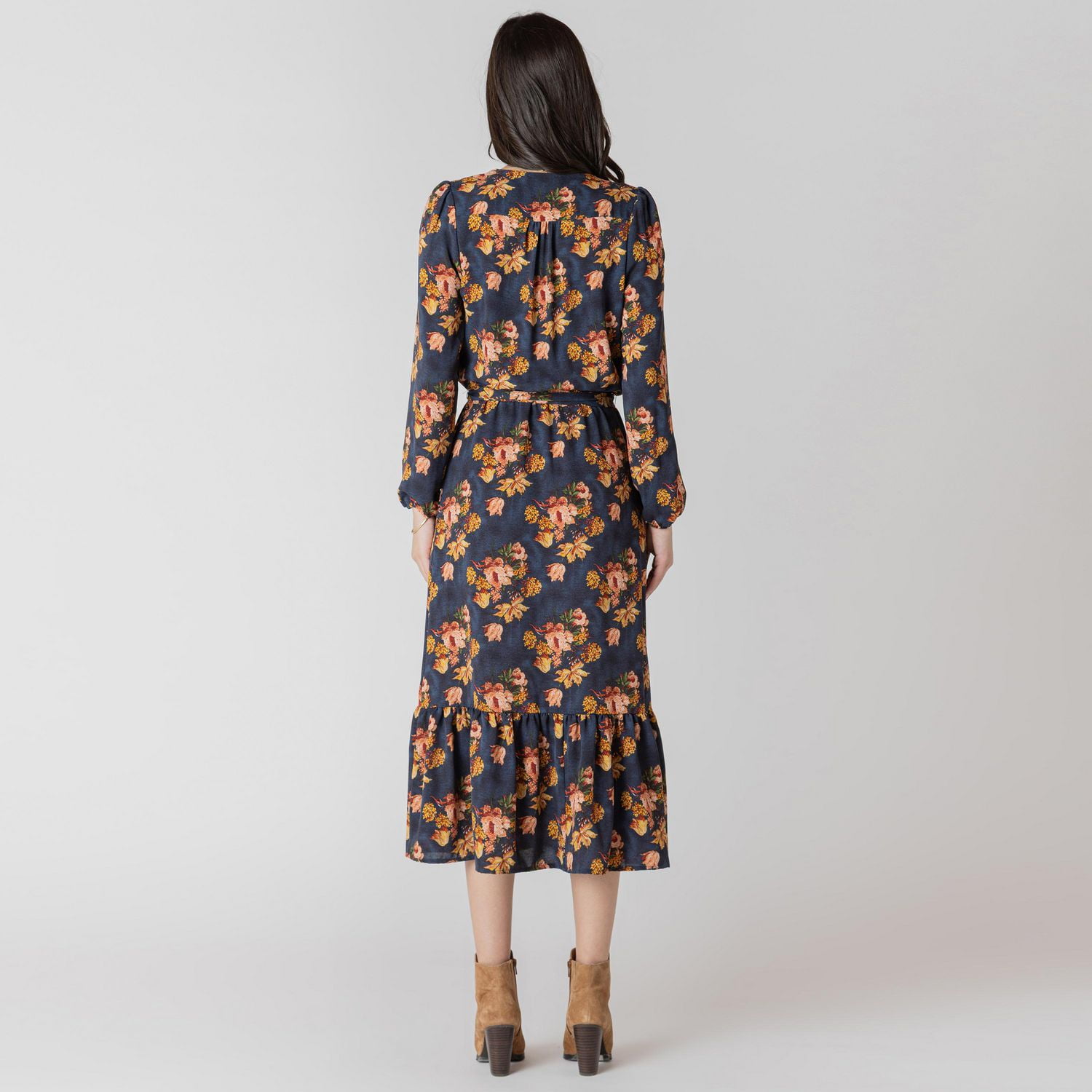 Devoted Long sleeve midi dress with feminine floral print